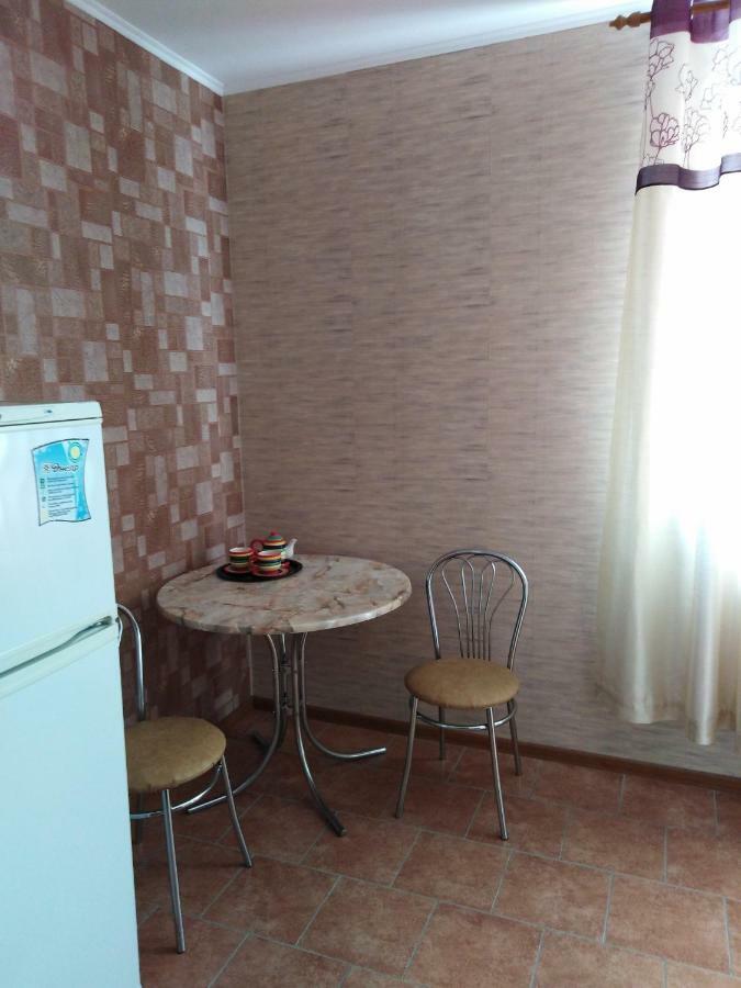 Apartament On Komarova 29 Вулиця Комарова 29 Kropyvnytskyi Ngoại thất bức ảnh
